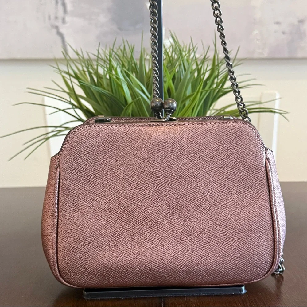 Coach Pearl Kisslock Metallic Rose Crossbody (2019) - Picture 2 of 10